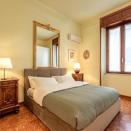 Piazza Isolo Central Apartment Verona Exterior photo