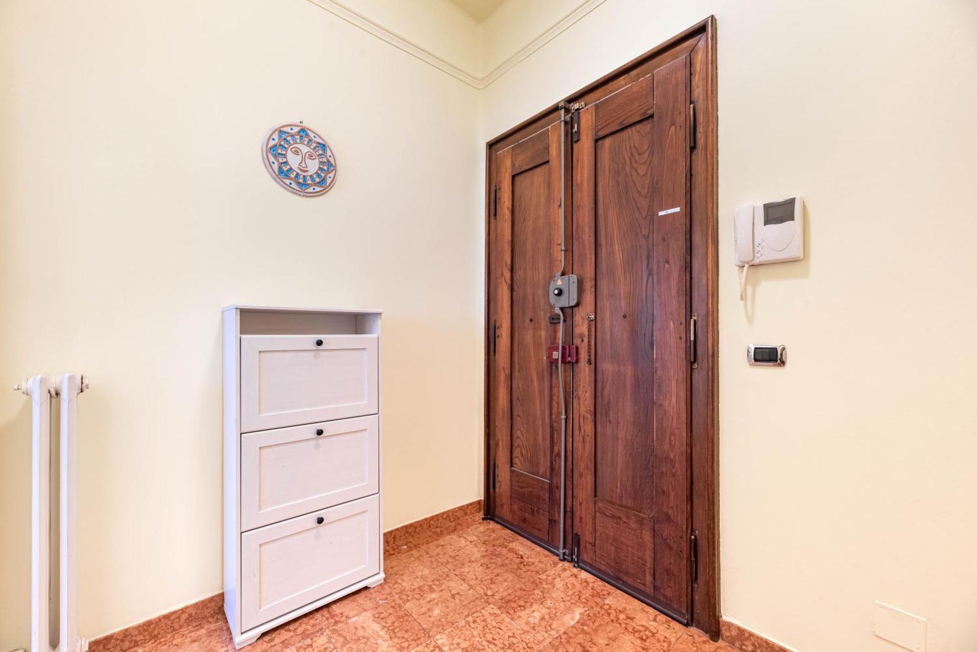 Piazza Isolo Central Apartment Verona Exterior photo