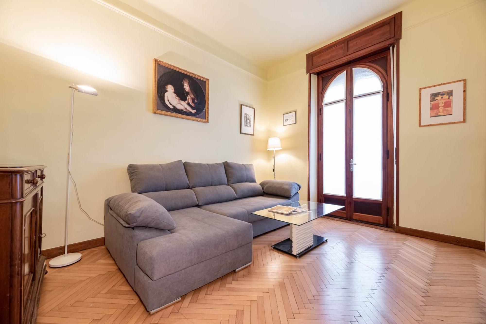 Piazza Isolo Central Apartment Verona Exterior photo
